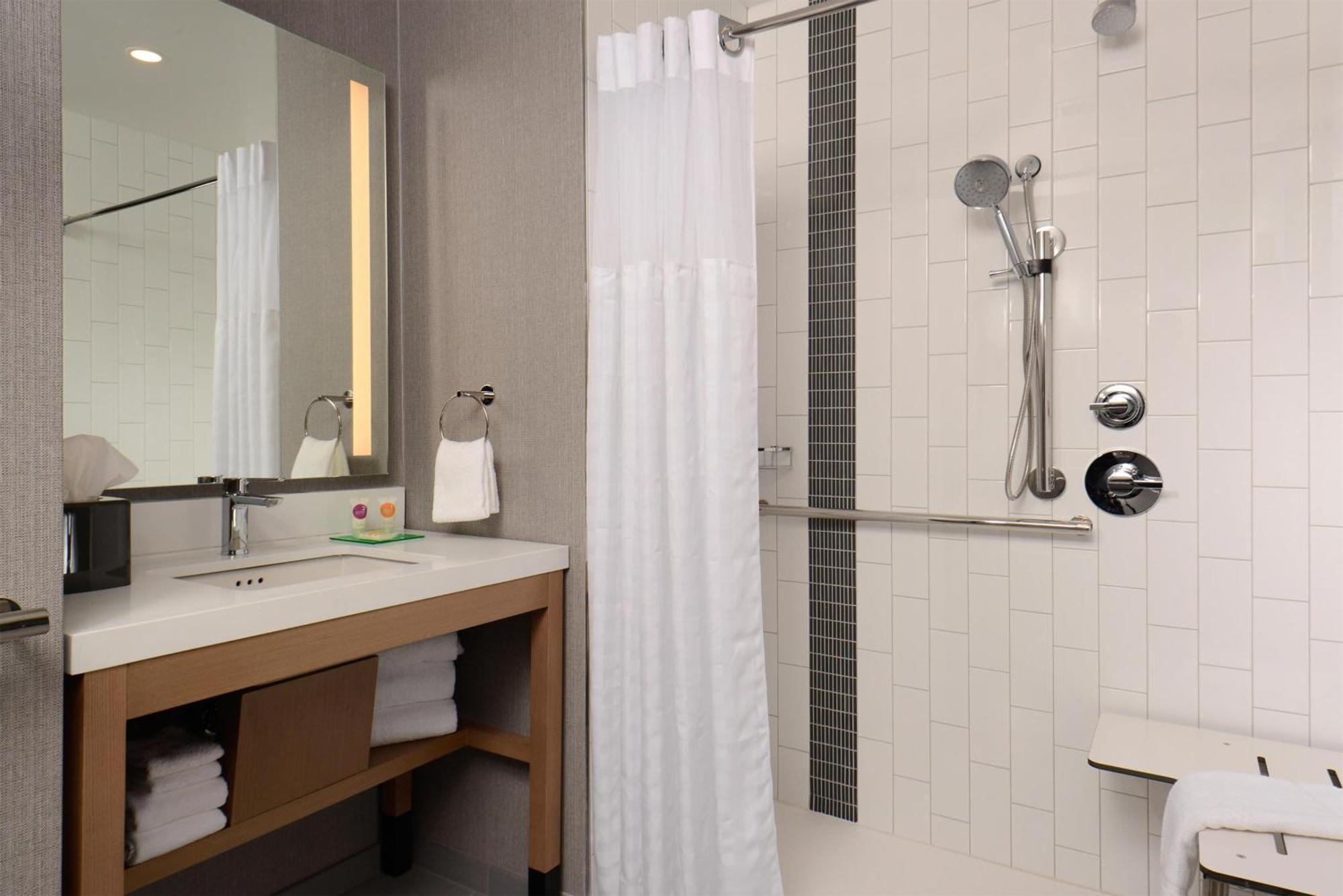 Hyatt Place Pena Station/Denver Airport Kültér fotó